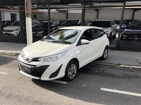 TOYOTA Yaris Hatch 1.5 16V 4P FLEX XL MULTIDRIVE AUTOM�TICO CVT, Foto 2