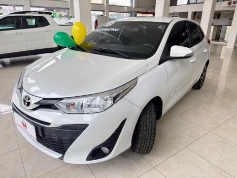TOYOTA Yaris Hatch 1.3 16V 4P FLEX XL PLUS TECH MULTIDRIVE AUTOM�TICO CVT, Foto 3