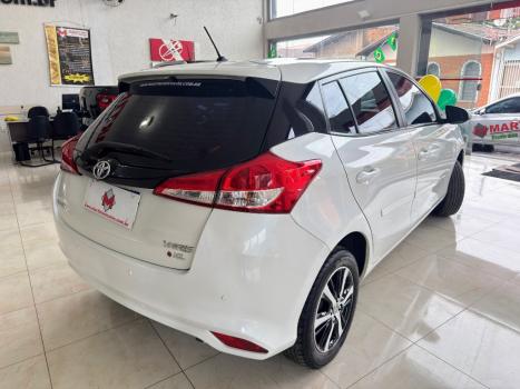 TOYOTA Yaris Hatch 1.3 16V 4P FLEX XL PLUS TECH MULTIDRIVE AUTOM�TICO CVT, Foto 6