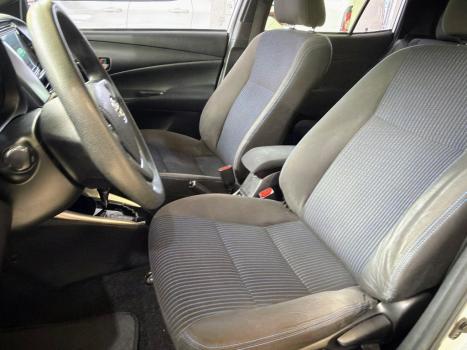 TOYOTA Yaris Hatch 1.3 16V 4P FLEX XL PLUS TECH MULTIDRIVE AUTOM�TICO CVT, Foto 7