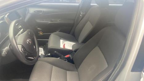 TOYOTA Yaris Hatch 1.5 16V 4P FLEX XL MULTIDRIVE AUTOM�TICO CVT, Foto 7