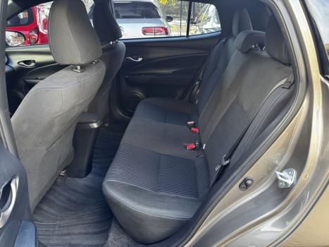 TOYOTA Yaris Hatch 1.3 16V 4P FLEX XL MULTIDRIVE AUTOM�TICO CVT, Foto 8