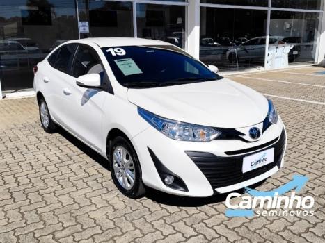TOYOTA Yaris Hatch 1.5 16V 4P FLEX XL MULTIDRIVE AUTOM�TICO CVT, Foto 3