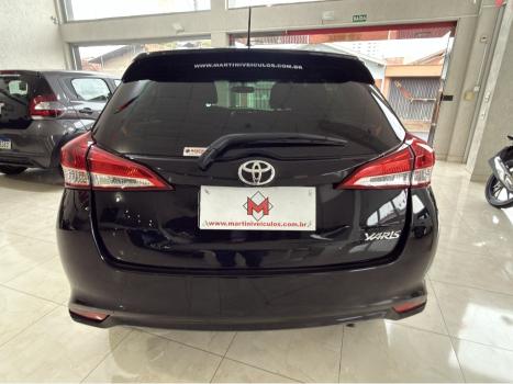 TOYOTA Yaris Hatch 1.5 16V 4P FLEX XL MULTIDRIVE AUTOM�TICO CVT, Foto 5