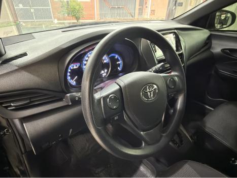TOYOTA Yaris Hatch 1.5 16V 4P FLEX XL MULTIDRIVE AUTOM�TICO CVT, Foto 7