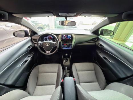 TOYOTA Yaris Hatch 1.5 16V 4P FLEX XL MULTIDRIVE AUTOM�TICO CVT, Foto 9