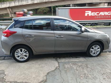 TOYOTA Yaris Hatch 1.3 16V 4P FLEX XL PLUS TECH MULTIDRIVE AUTOM�TICO CVT, Foto 1