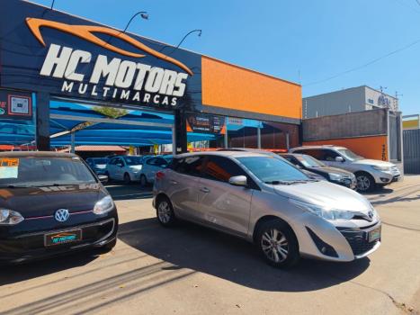 TOYOTA Yaris Hatch 1.3 16V 4P FLEX XL PLUS TECH MULTIDRIVE AUTOM�TICO CVT, Foto 2