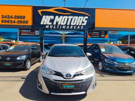 TOYOTA Yaris Hatch 1.3 16V 4P FLEX XL PLUS TECH MULTIDRIVE AUTOM�TICO CVT, Foto 3