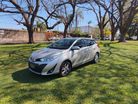 TOYOTA Yaris Hatch 1.3 16V 4P FLEX XL PLUS TECH MULTIDRIVE AUTOM�TICO CVT, Foto 5