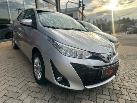 TOYOTA Yaris Hatch 1.3 16V 4P FLEX XL PLUS TECH MULTIDRIVE AUTOM�TICO CVT, Foto 3