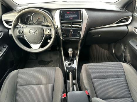 TOYOTA Yaris Hatch 1.3 16V 4P FLEX XL PLUS TECH MULTIDRIVE AUTOM�TICO CVT, Foto 7