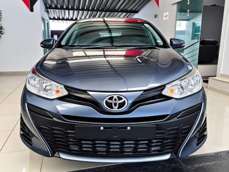 TOYOTA Yaris Hatch 1.5 16V 4P FLEX XL PLUS CONNECT MULTIDRIVE AUTOM�TICO CVT, Foto 3