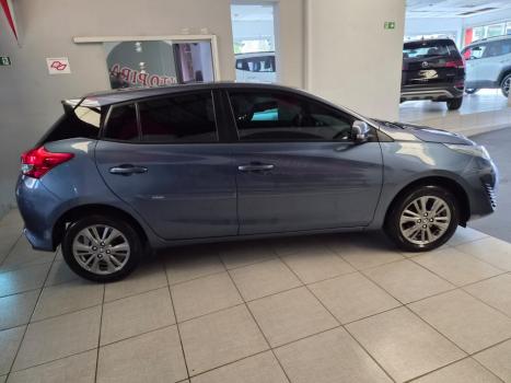 TOYOTA Yaris Hatch 1.5 16V 4P FLEX XL PLUS CONNECT MULTIDRIVE AUTOM�TICO CVT, Foto 4
