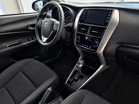 TOYOTA Yaris Hatch 1.5 16V 4P FLEX XL PLUS CONNECT MULTIDRIVE AUTOM�TICO CVT, Foto 7