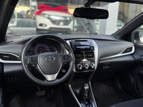 TOYOTA Yaris Hatch 1.3 16V 4P FLEX XL MULTIDRIVE AUTOMÁTICO CVT, Foto 7