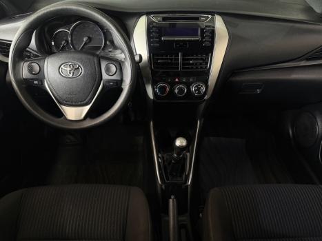 TOYOTA Yaris Hatch 1.3 16V 4P FLEX XL, Foto 5