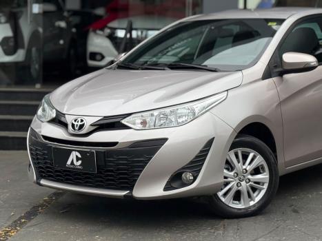 TOYOTA Yaris Hatch 1.3 16V 4P FLEX XL PLUS TECH MULTIDRIVE AUTOMÁTICO CVT, Foto 2