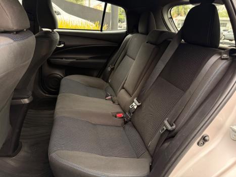 TOYOTA Yaris Hatch 1.3 16V 4P FLEX XL PLUS TECH MULTIDRIVE AUTOMÁTICO CVT, Foto 13