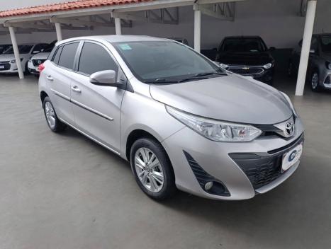 TOYOTA Yaris Hatch 1.3 16V 4P FLEX XL PLUS TECH MULTIDRIVE AUTOMÁTICO CVT, Foto 2