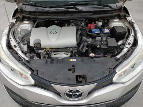 TOYOTA Yaris Hatch 1.3 16V 4P FLEX XL PLUS TECH MULTIDRIVE AUTOMÁTICO CVT, Foto 21