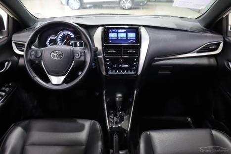 TOYOTA Yaris Hatch 1.5 16V 4P FLEX XS CONNECT MULTIDRIVE AUTOMÁTICO CVT, Foto 6