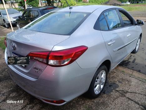 TOYOTA Yaris Sedan 1.5 16V 4P FLEX XL LIVE MULTIDRIVE AUTOM�TICO CVT, Foto 2