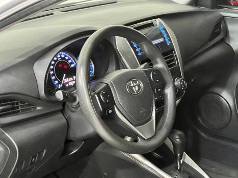 TOYOTA Yaris Sedan 1.5 16V 4P FLEX PLUS MULTIDRIVE AUTOMÁTICO CVT, Foto 4 TOYOTA Yaris Sedan 1.5 16V 4P FLEX PLUS MULTIDRIVE AUTOMÁTICO CVT, Foto 4
