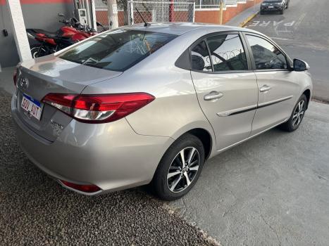 TOYOTA Yaris Sedan 1.5 16V 4P FLEX XS MULTIDRIVE AUTOMTICO CVT, Foto 3