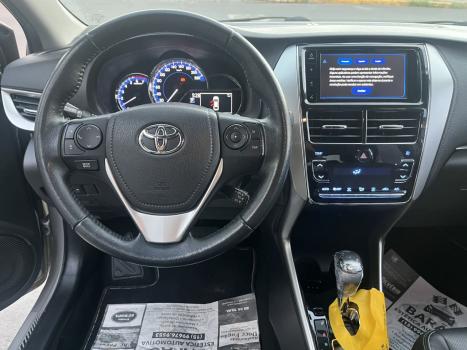 TOYOTA Yaris Sedan 1.5 16V 4P FLEX XS MULTIDRIVE AUTOMTICO CVT, Foto 9