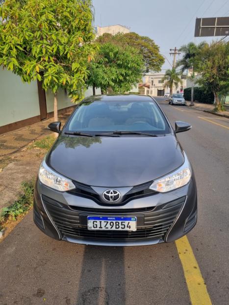 TOYOTA Yaris Sedan 1.5 16V 4P FLEX XL LIVE MULTIDRIVE AUTOMTICO CVT, Foto 4
