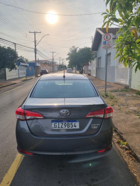 TOYOTA Yaris Sedan 1.5 16V 4P FLEX XL LIVE MULTIDRIVE AUTOMTICO CVT, Foto 5
