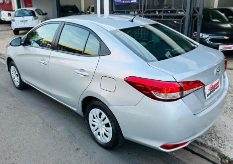 TOYOTA Yaris Sedan 1.5 16V 4P FLEX XL LIVE MULTIDRIVE AUTOMTICO CVT, Foto 5
