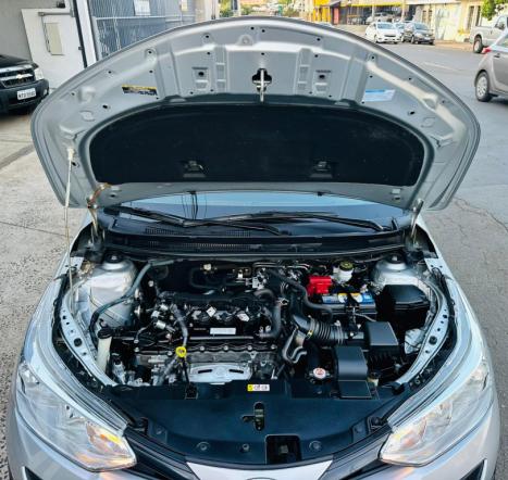 TOYOTA Yaris Sedan 1.5 16V 4P FLEX XL LIVE MULTIDRIVE AUTOMTICO CVT, Foto 10