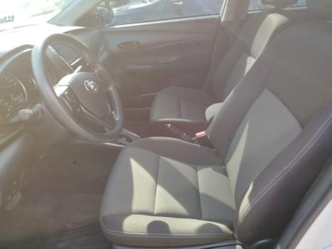 TOYOTA Yaris Sedan 1.5 16V 4P FLEX XL MULTIDRIVE AUTOMTICO CVT, Foto 9