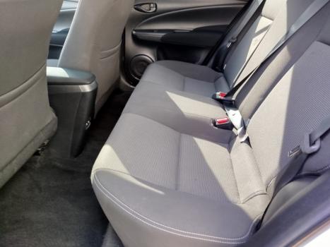 TOYOTA Yaris Sedan 1.5 16V 4P FLEX XL MULTIDRIVE AUTOMTICO CVT, Foto 10