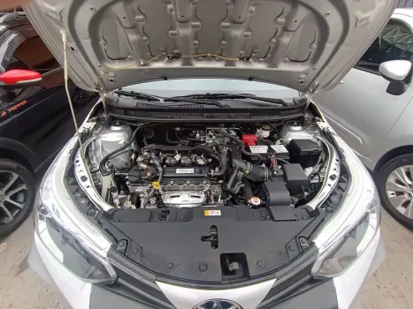 TOYOTA Yaris Sedan 1.5 16V 4P FLEX XS MULTIDRIVE AUTOMTICO CVT, Foto 8