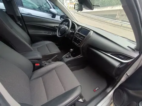 TOYOTA Yaris Sedan 1.5 16V 4P FLEX XS MULTIDRIVE AUTOMTICO CVT, Foto 10