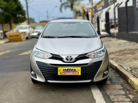 TOYOTA Yaris Sedan 1.5 16V 4P FLEX XL MULTIDRIVE AUTOMTICO CVT, Foto 2