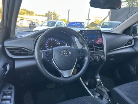 TOYOTA Yaris Sedan 1.5 16V 4P FLEX XL MULTIDRIVE AUTOMTICO CVT, Foto 10
