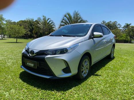 TOYOTA Yaris Sedan 1.5 16V 4P FLEX XS MULTIDRIVE AUTOMTICO CVT, Foto 4