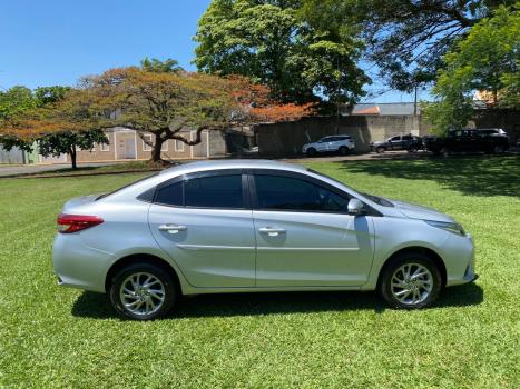 TOYOTA Yaris Sedan 1.5 16V 4P FLEX XS MULTIDRIVE AUTOMTICO CVT, Foto 9
