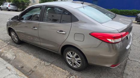 TOYOTA Yaris Sedan 1.5 16V 4P FLEX XL PLUS TECH MULTIDRIVE AUTOMTICO CVT, Foto 3