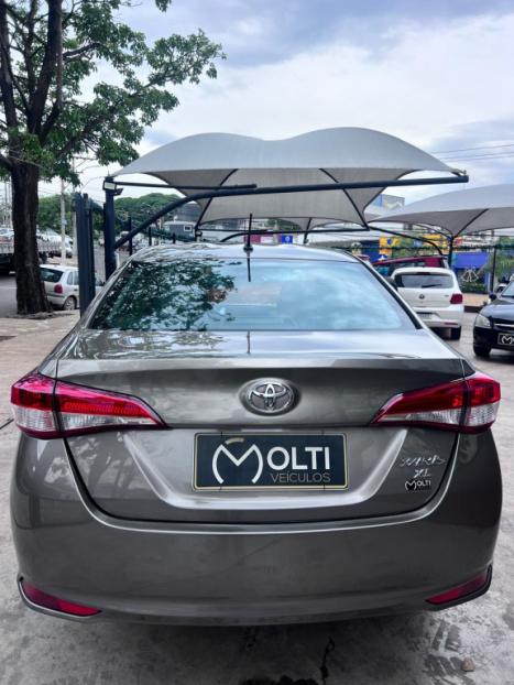 TOYOTA Yaris Sedan 1.5 16V 4P FLEX XL PLUS TECH MULTIDRIVE AUTOM�TICO CVT, Foto 2