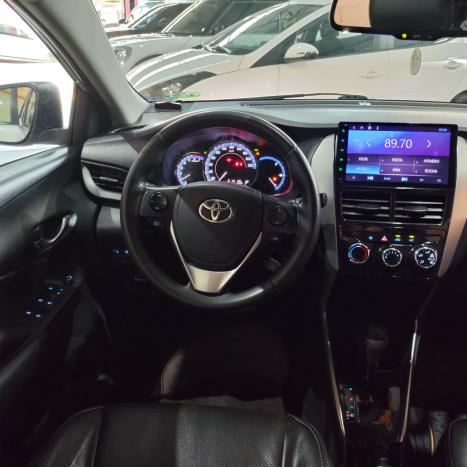 TOYOTA Yaris Sedan 1.5 16V 4P FLEX PLUS MULTIDRIVE AUTOM�TICO CVT, Foto 10