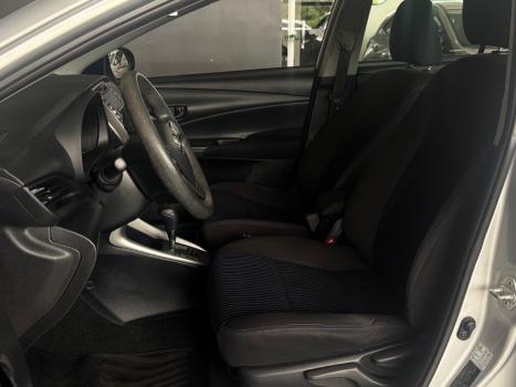 TOYOTA Yaris Sedan 1.5 16V 4P FLEX XL LIVE MULTIDRIVE AUTOM�TICO CVT, Foto 8