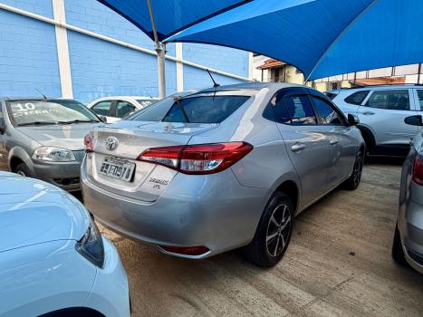 TOYOTA Yaris Sedan 1.5 16V 4P FLEX XL MULTIDRIVE AUTOM�TICO CVT, Foto 3