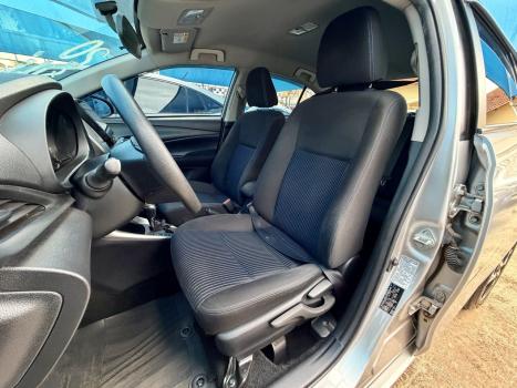 TOYOTA Yaris Sedan 1.5 16V 4P FLEX XL MULTIDRIVE AUTOM�TICO CVT, Foto 9