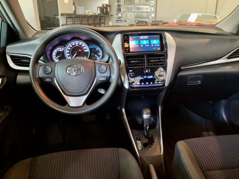 TOYOTA Yaris Sedan 1.5 16V 4P FLEX XL PLUS CONNECT MULTIDRIVE AUTOM�TICO CVT, Foto 17
