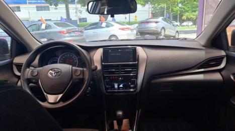 TOYOTA Yaris Sedan 1.5 16V 4P FLEX XL, Foto 5